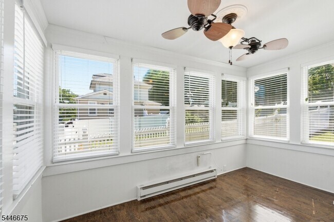 Building Photo - 21 Mildred Terrace