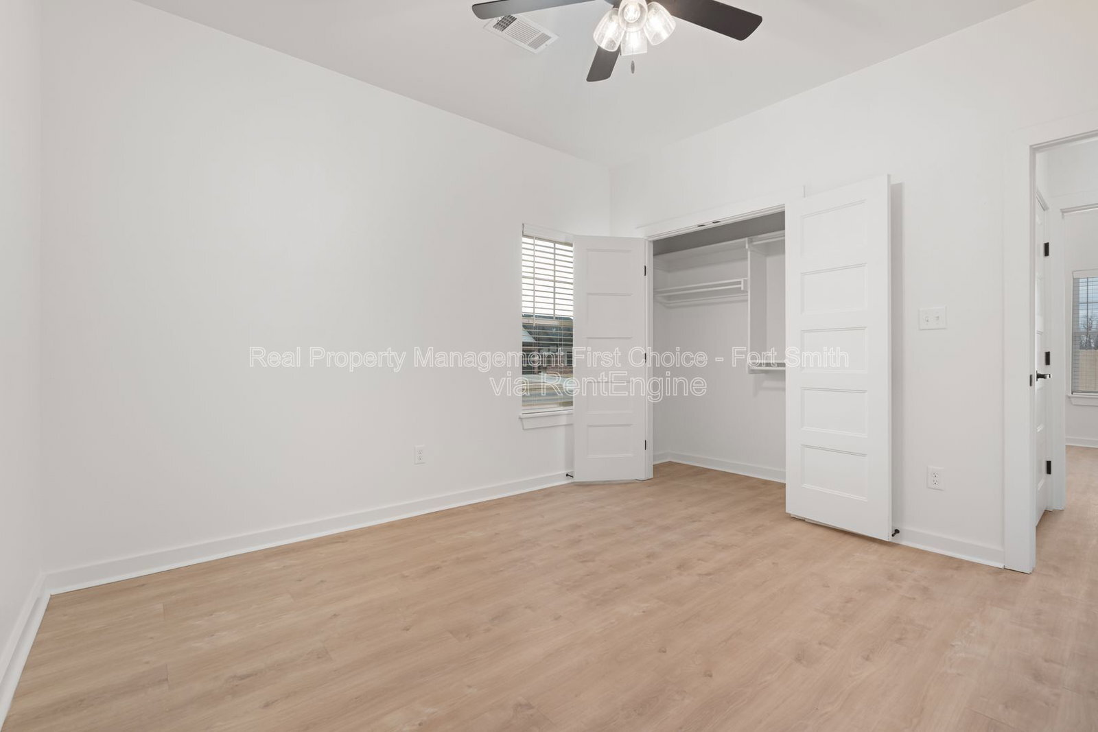 Building Photo - 8908 Cambria Cir