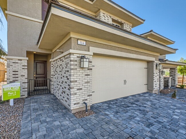 Building Photo - 314 Silva Pl