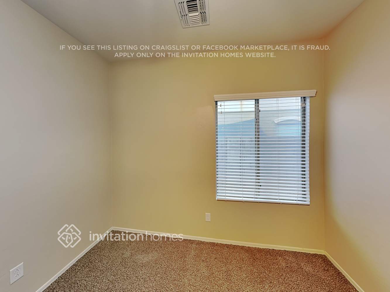 Building Photo - 17755 W Maui Ln