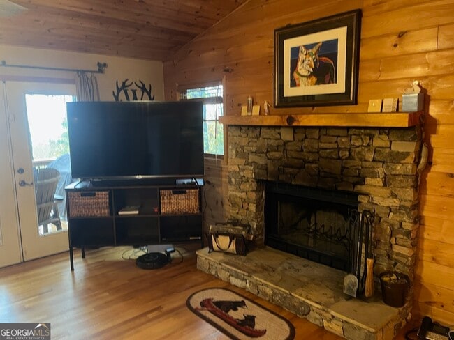 Building Photo - 21 Switchback Dr