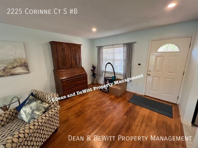 Building Photo - 2225 Corinne Ct S