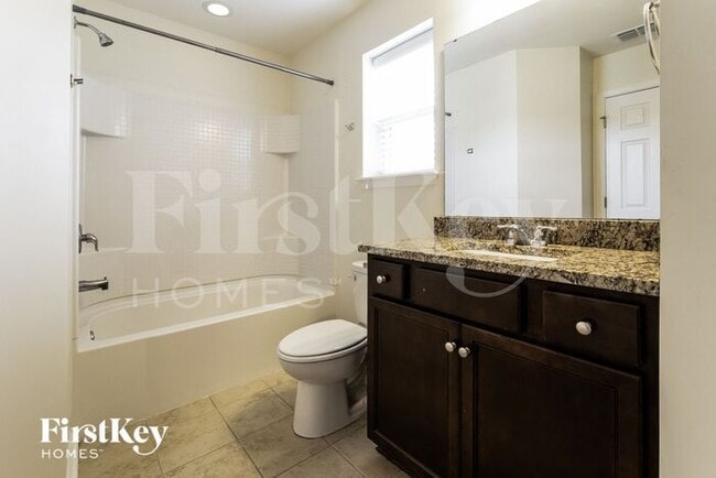 Building Photo - 153 Basket Grass Ln