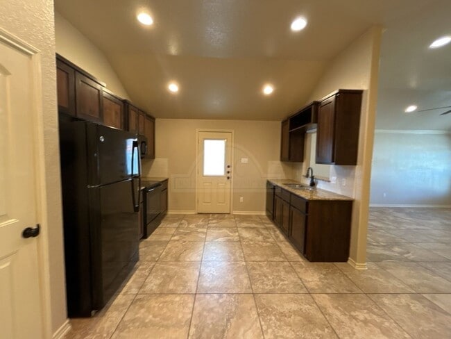Building Photo - 5800 Luminous Ln