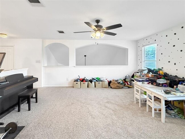 Building Photo - 803 Meadow Bluff Ct