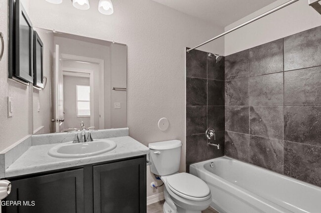 Building Photo - 14541 Faxon Yucca