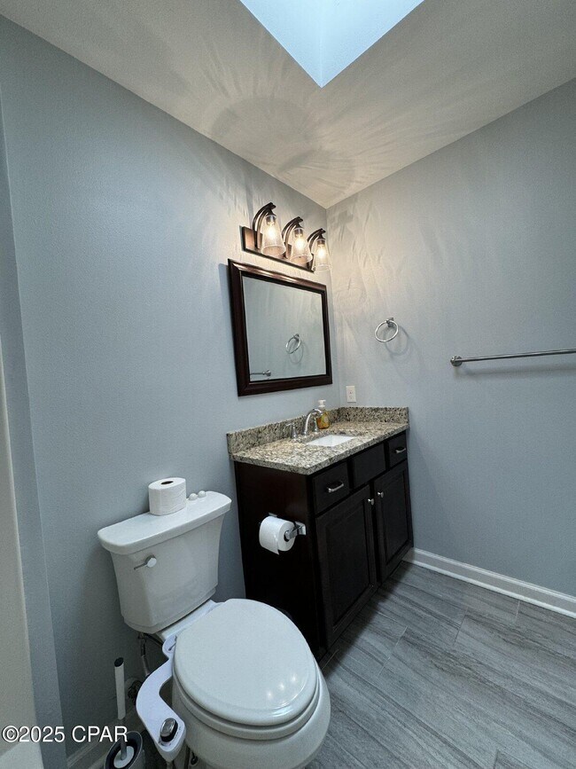 Building Photo - 3549 Azalea Way
