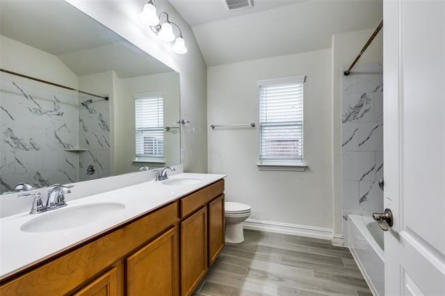 Building Photo - 2502 Wallingford Dr