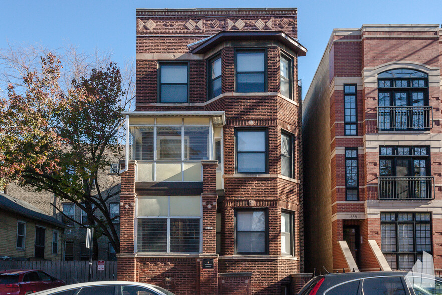 Primary Photo - 3253 N Kenmore Ave