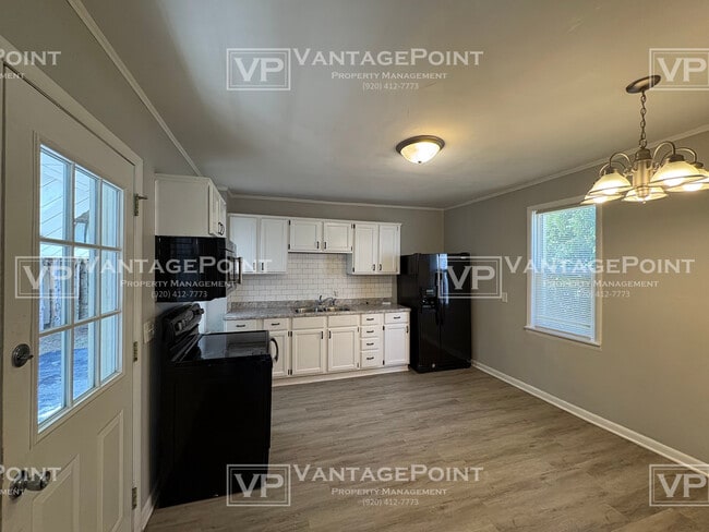 Building Photo - 1711 12th St