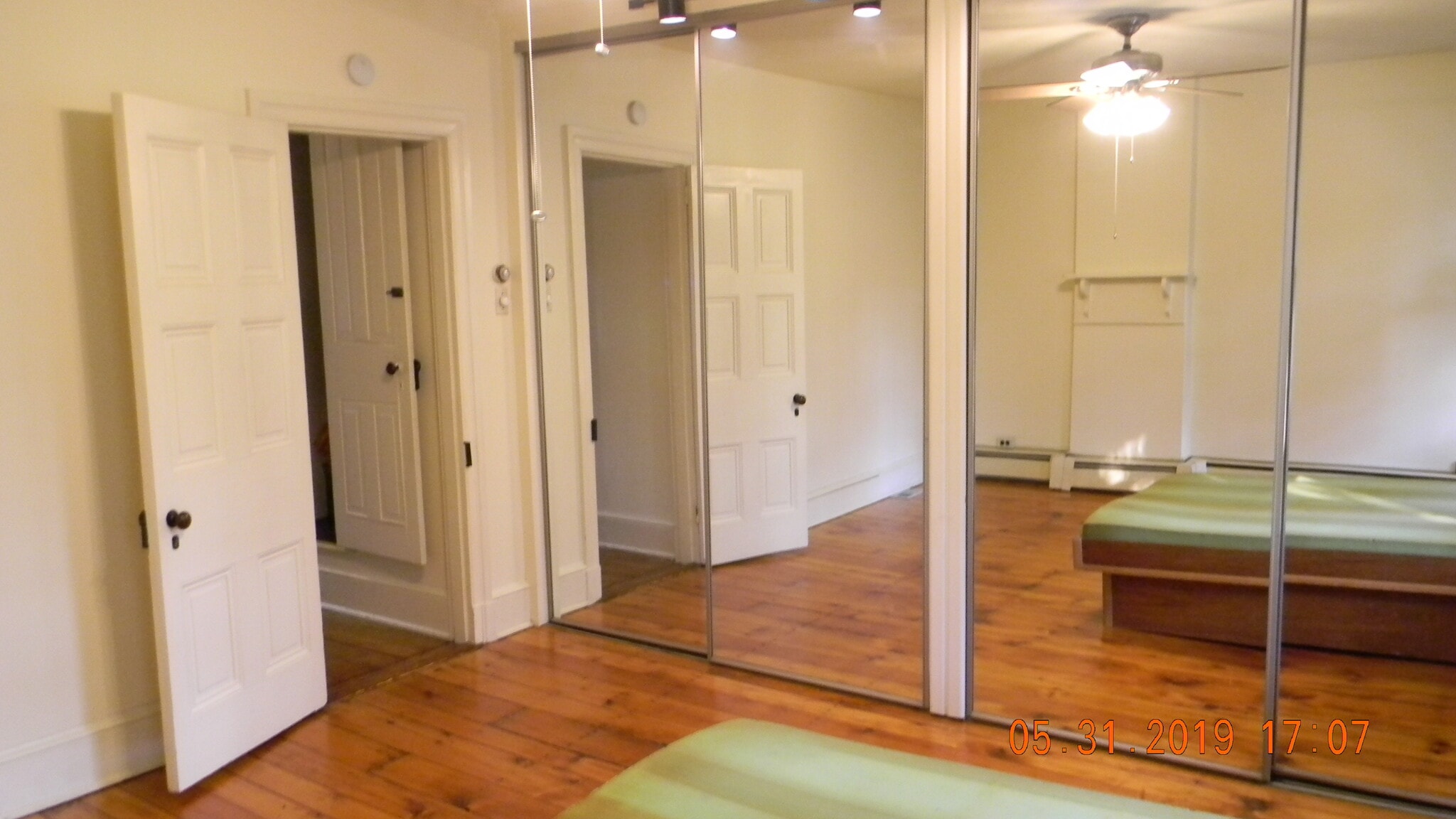 Bedroom w/8 ' mirror closet doors - 236 W Barnard St