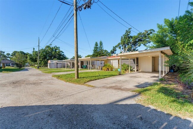 Building Photo - 1714 53rd St S