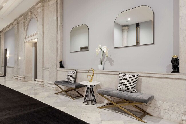 Building Photo - 29 S LaSalle St