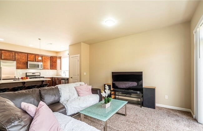 Building Photo - 12435 1st Ave S