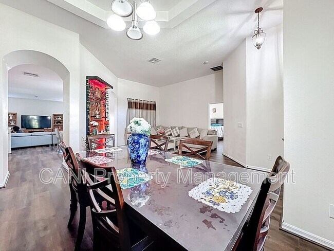 Building Photo - 3104 Conrad Ct