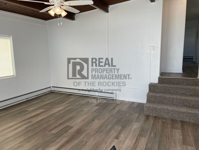 Building Photo - 833 30th Ave Ct