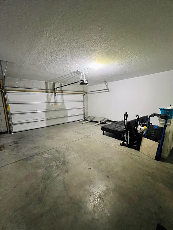 Building Photo - 308 Fiddlewood Ct