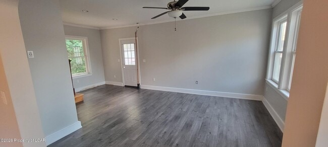 Building Photo - 138 Sand St