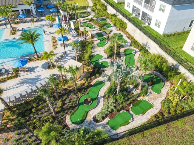 Building Photo - 1520 Oasis Club Blvd