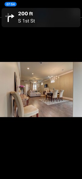 Building Photo - 505 N Montauban Dr
