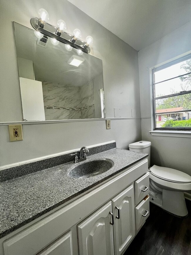 Building Photo - 6612 Whippoorwill Ln