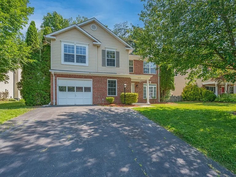 Building Photo - 6119 Oaklawn Ln