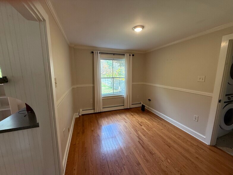 Building Photo - 21 Winter St