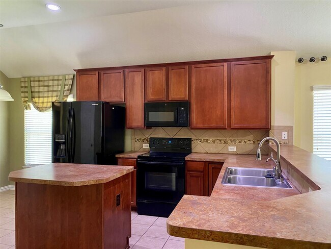 Building Photo - 7038 Cornflower Ln