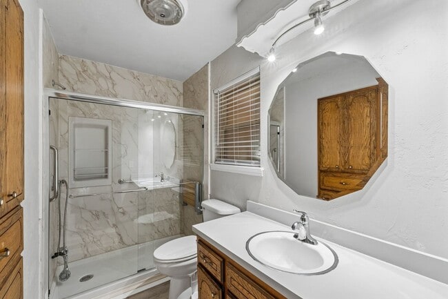 Building Photo - newly renovated 3 bed in Moore