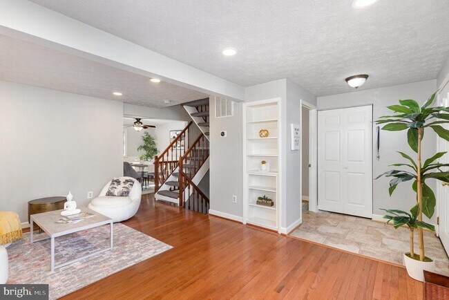 Building Photo - 14135 Honey Hill Ct