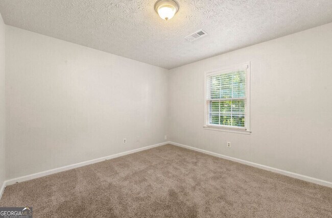 Building Photo - 1432 Fieldgreen Overlook