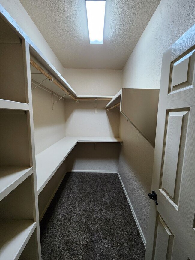 Building Photo - 1293 Mission Nuevo Dr