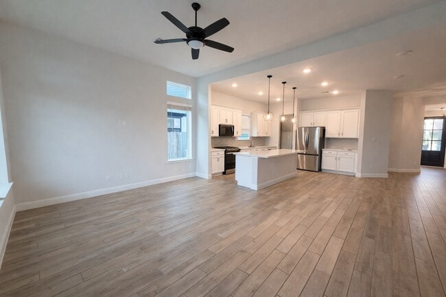 Building Photo - 2307 Birch View Ln