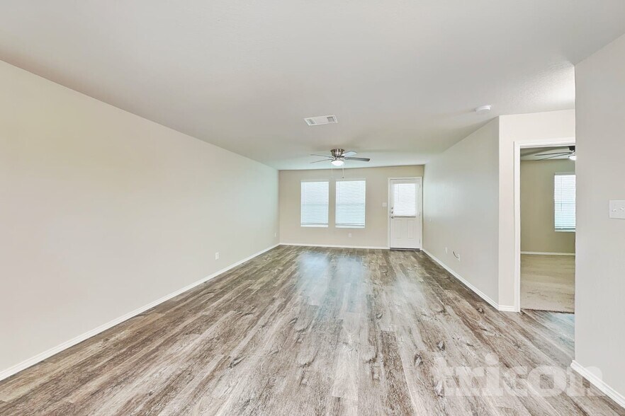 Building Photo - 8518 Amistad Cove