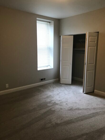 First bedroom - 2126 Withnell Ave