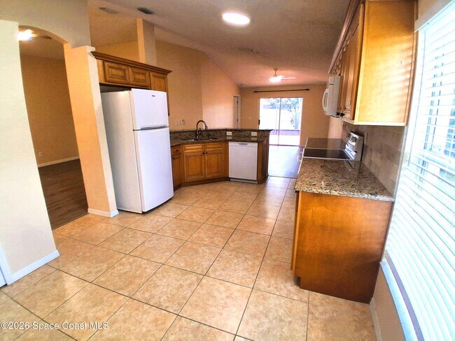 Building Photo - 660 Wickham Lakes Dr