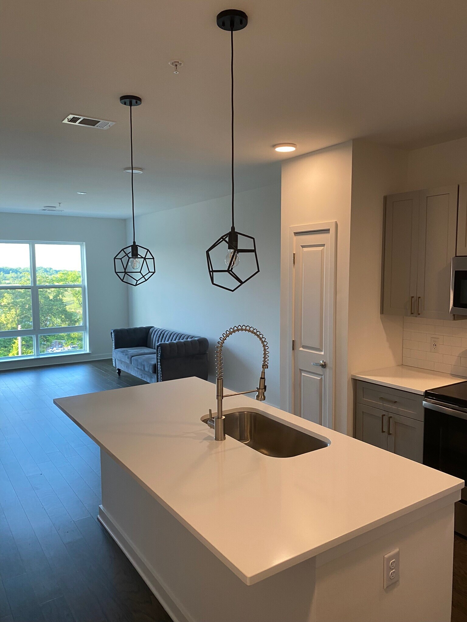 Building Photo - 1677 54th Ave N