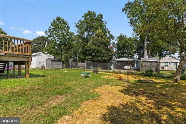 Building Photo - 926 Walnut Ave