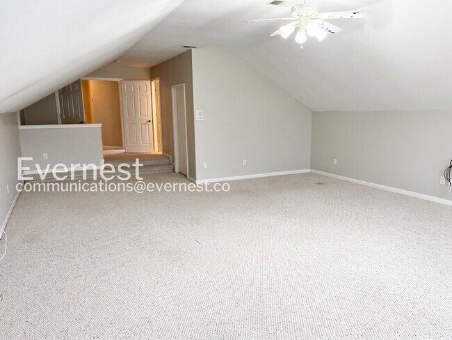 Building Photo - 743 Rolling Fork Dr