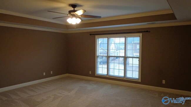 Building Photo - 15132 Lakeside Trail SW