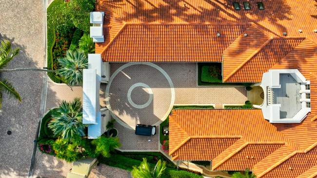 Building Photo - 331 Mizner Lake Estates Dr