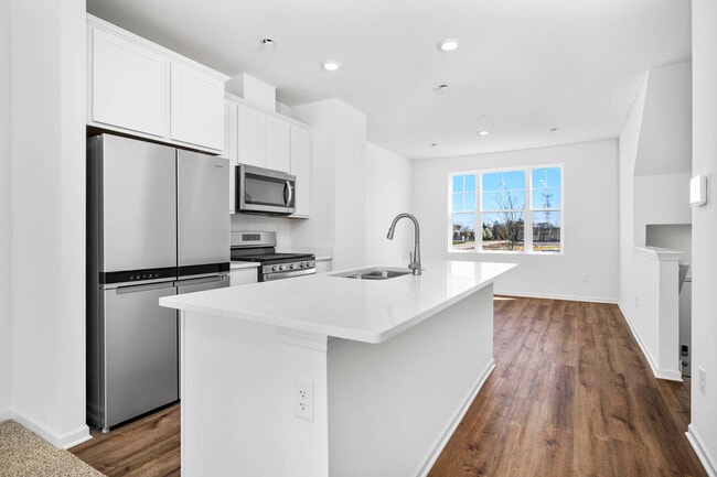 Building Photo - 2020 Yellowstone Blvd