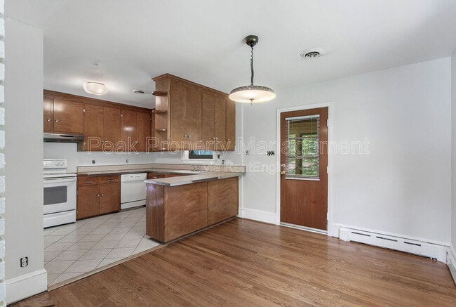 Building Photo - 7630 Whittington Dr