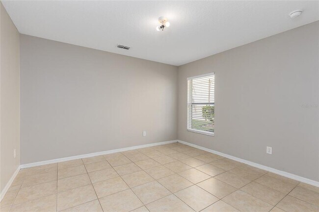 Building Photo - 4037 Longworth Loop