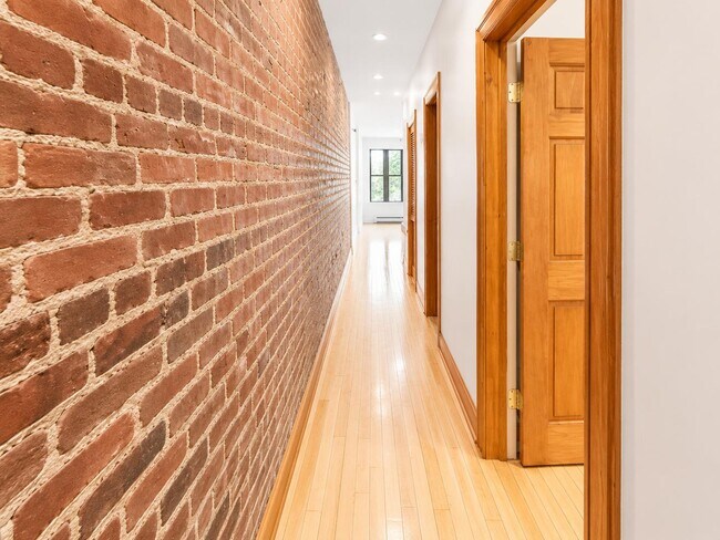 Floorplan - 122 La Salle Street