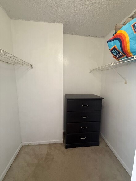 Building Photo - 7601 E Treasure Dr