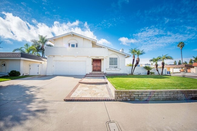 Building Photo - Now Available for Lease Beautiful 4 Bedroom Home with Basement