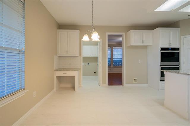 Building Photo - 703 Villanova Ct