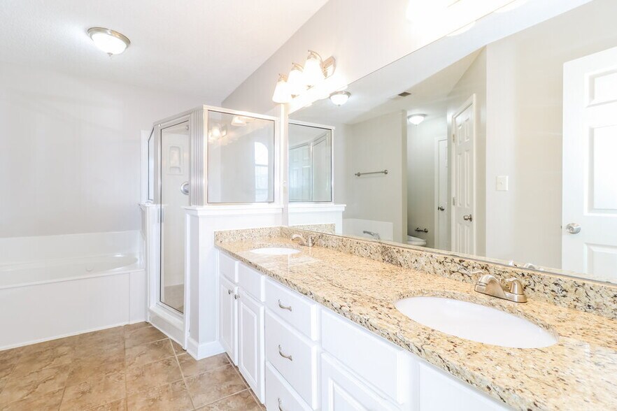 Building Photo - 995 Scofield Dr