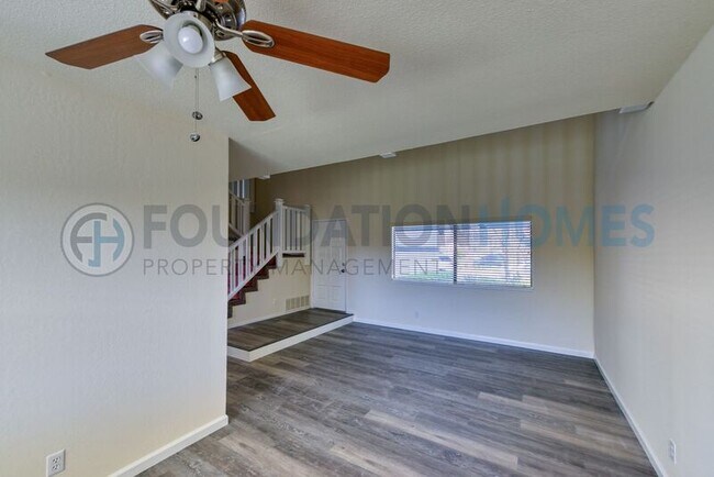 Building Photo - 404 San Marin Dr